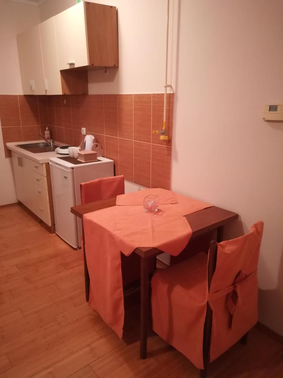 Apartman Ivana Apartamento Subotica Exterior foto